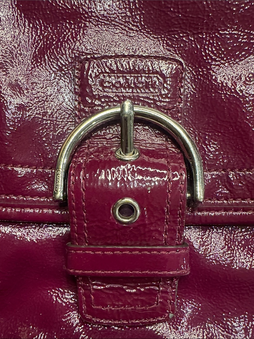 Coach magenta patent leather large soho with matching wallet - Picture 2 of 13